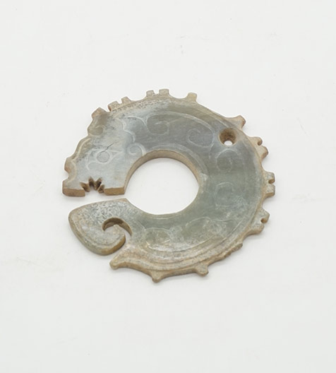 西周和田青玉龙纹玉玦-古代玉器-风雅颂